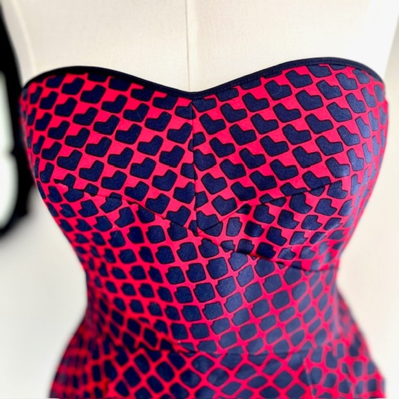 Club Monaco Strapless Heart Pattern Nelly Dress with Pockets! - Picture 5 of 7